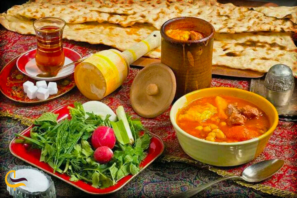  آبگوشت قنبید یا کلم قمری
