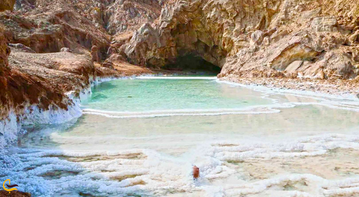 غار نمکی خرسين