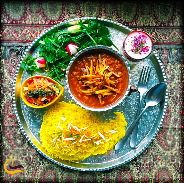 خورش دوغ پای