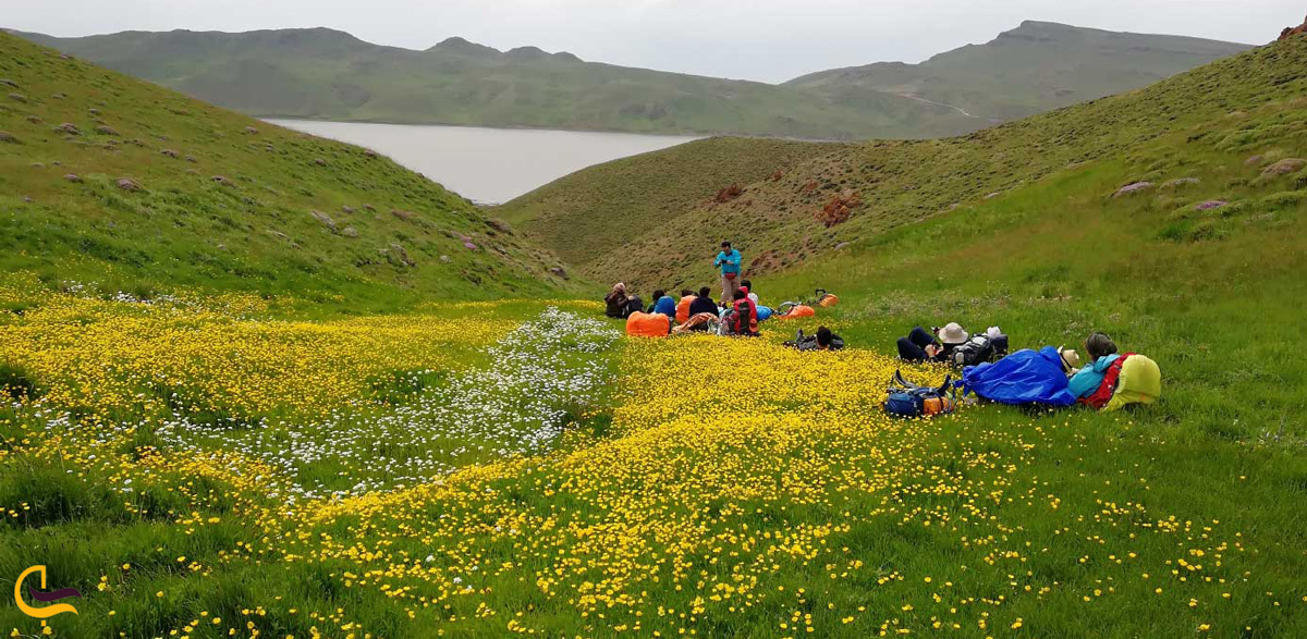 کوهنوردی در دره اشترانکوه و اطراف دریاچه گهر