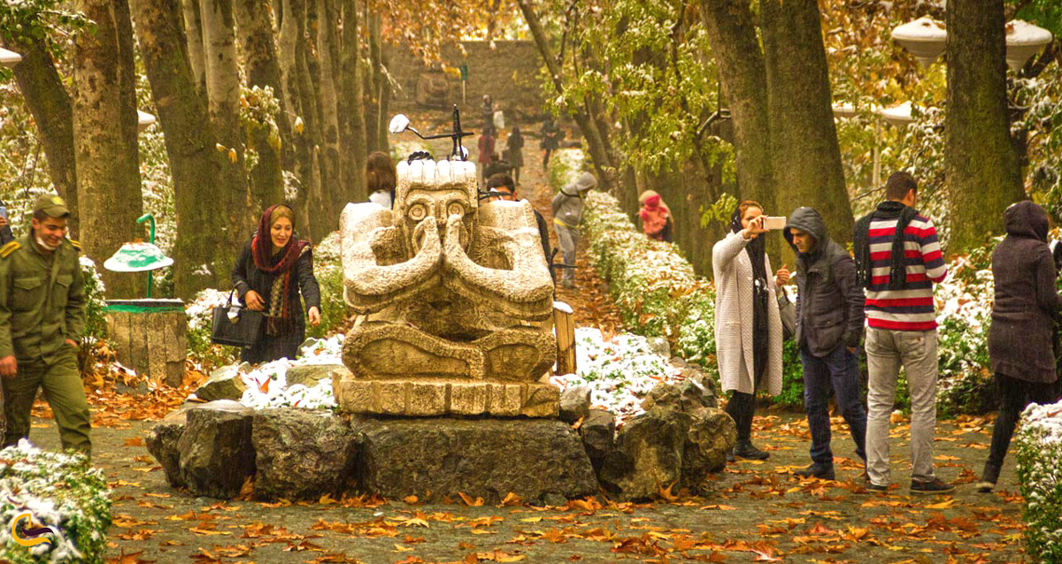 باغ وحش سنگی پارک جمشیدیه