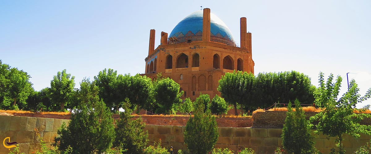 ساعت خورشیدی سلطانیه زنجان