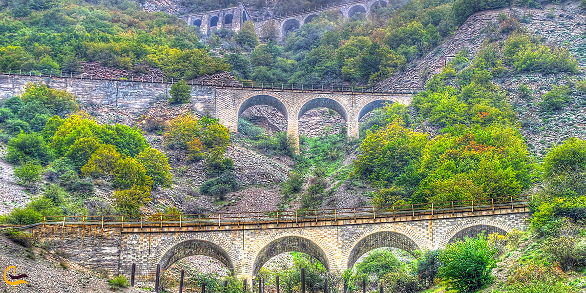 سه خط طلا در زمان رضا شاه