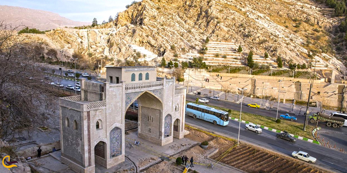 دروازه قرآن