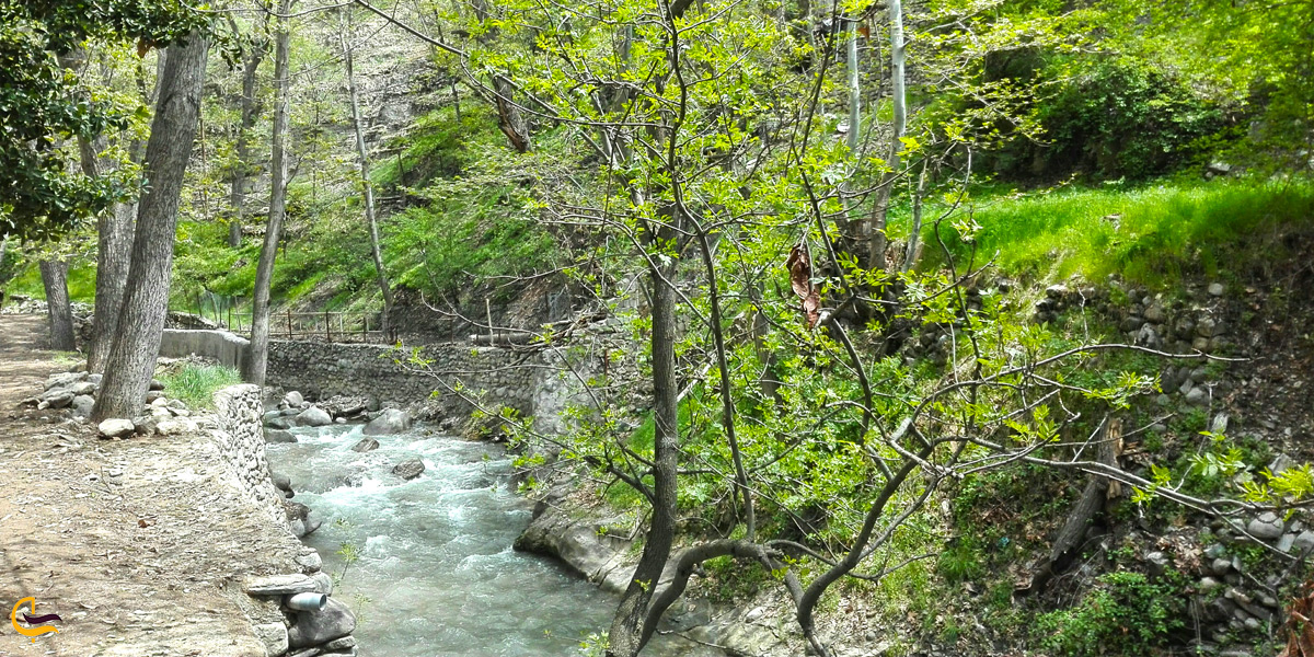 بهترین زمان سفر به روستای برغان