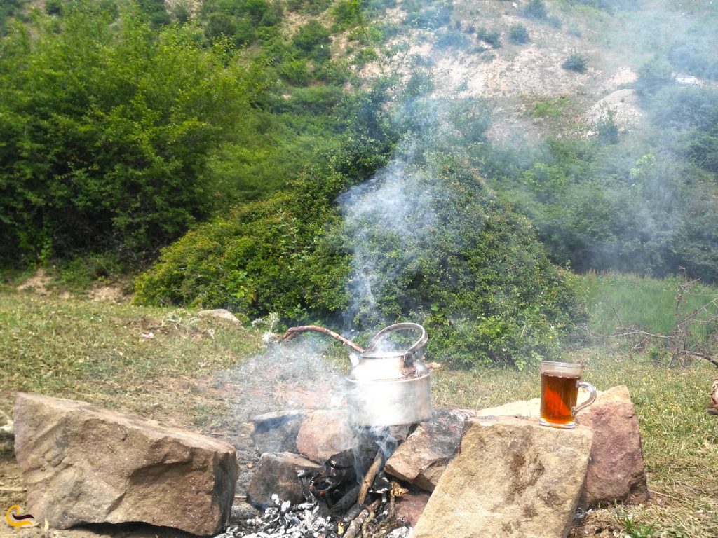 چای اتیشی در روستای فیلبند