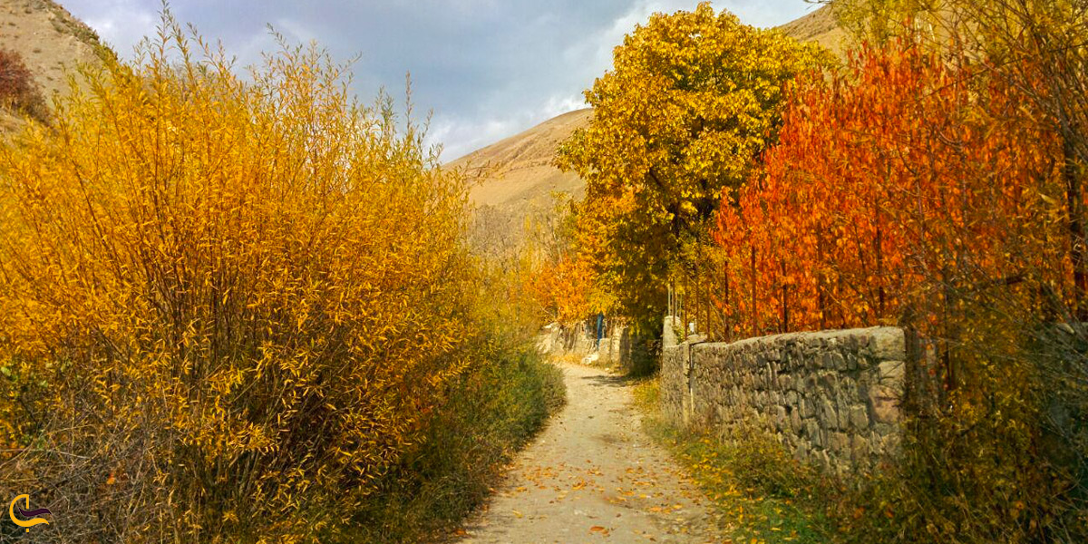 طبیعت پاییزی در روستای آهار در استان تهران