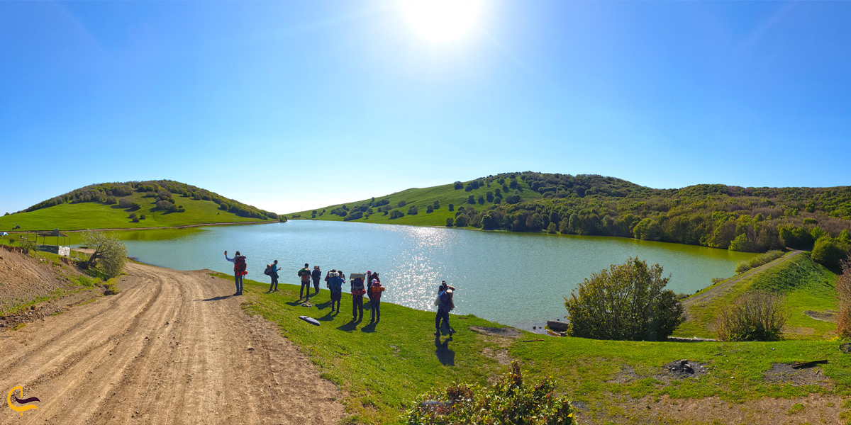 کمپینگ در اطراف دریاچه سوها