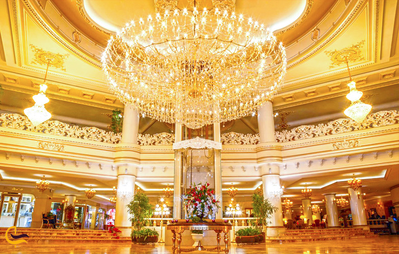 هتل قصر طلایی