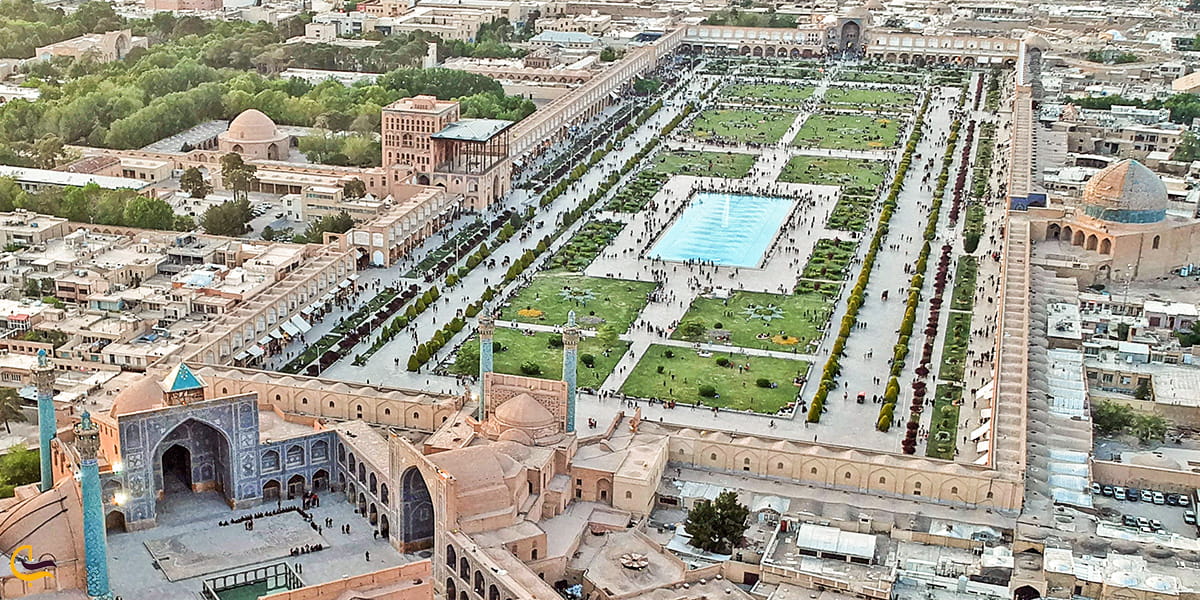 نمایی کلی از نقش جهان