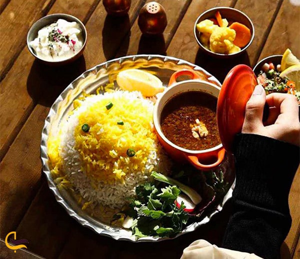 تصویر غذای خوشمزه در کافه رستوران بالو شیراز