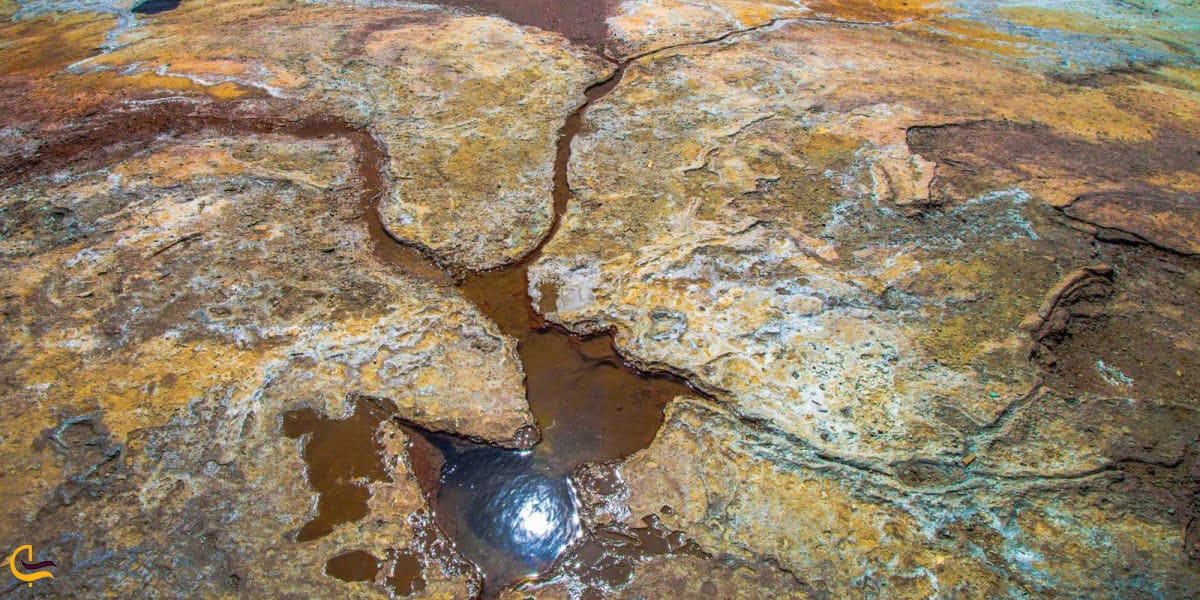 زیبایی شگفت انگیز تپه نمکی میرعمر در سراوان