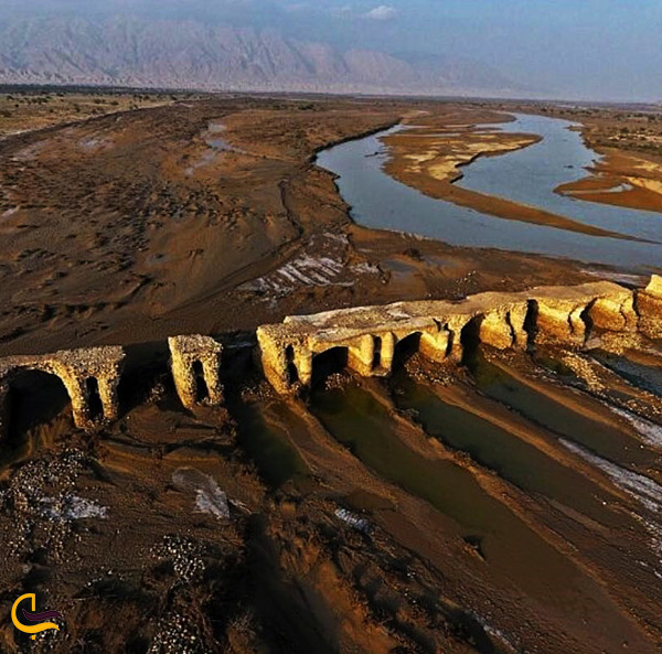 یکی از طویل ترین پل های ایران در بندرعباس پل لاتیدان