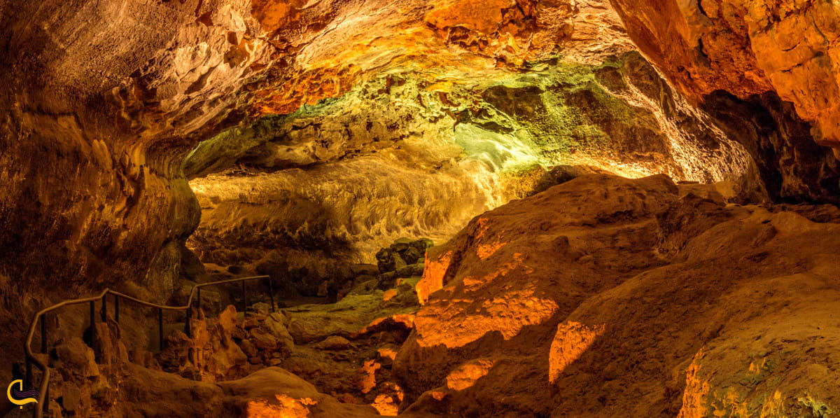 غار وردس | غار آتش فشانی در جزیره لانزاروته در مجموعه سواحل قناری