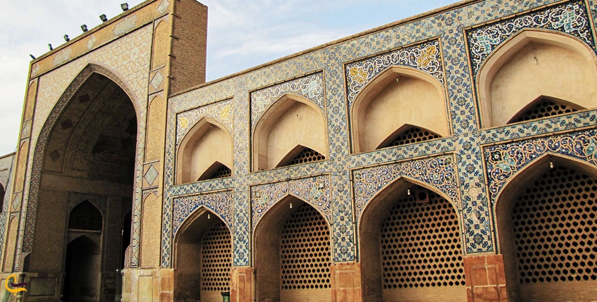 ایوان های زیبای مسجد جامع اصفهان و زیبایی بی نظیرآن