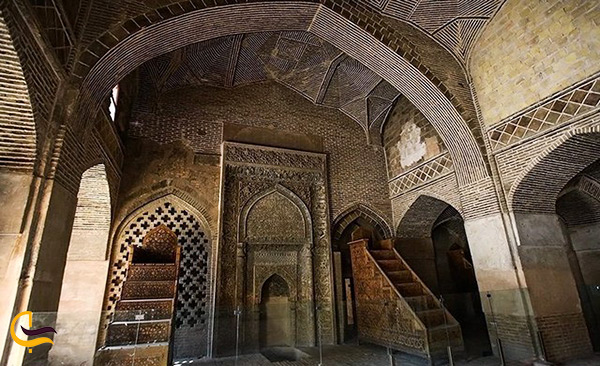 نمای مسجد جامع اسفهان در قسمت کتابخانه