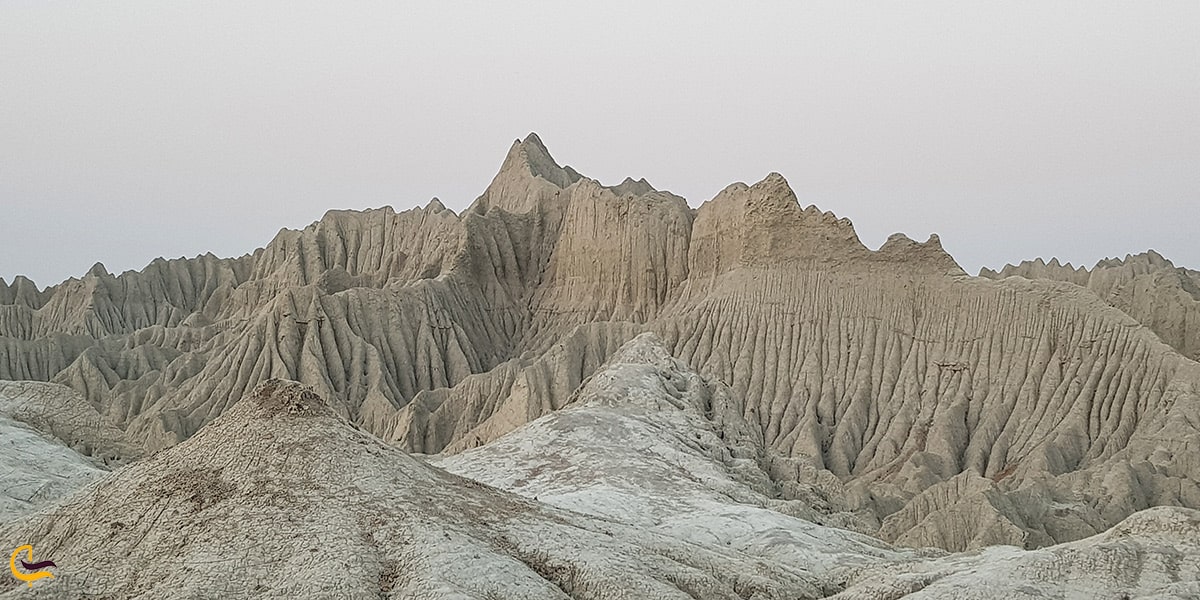 تصویری زیبا از کوه های مریخی چابهار