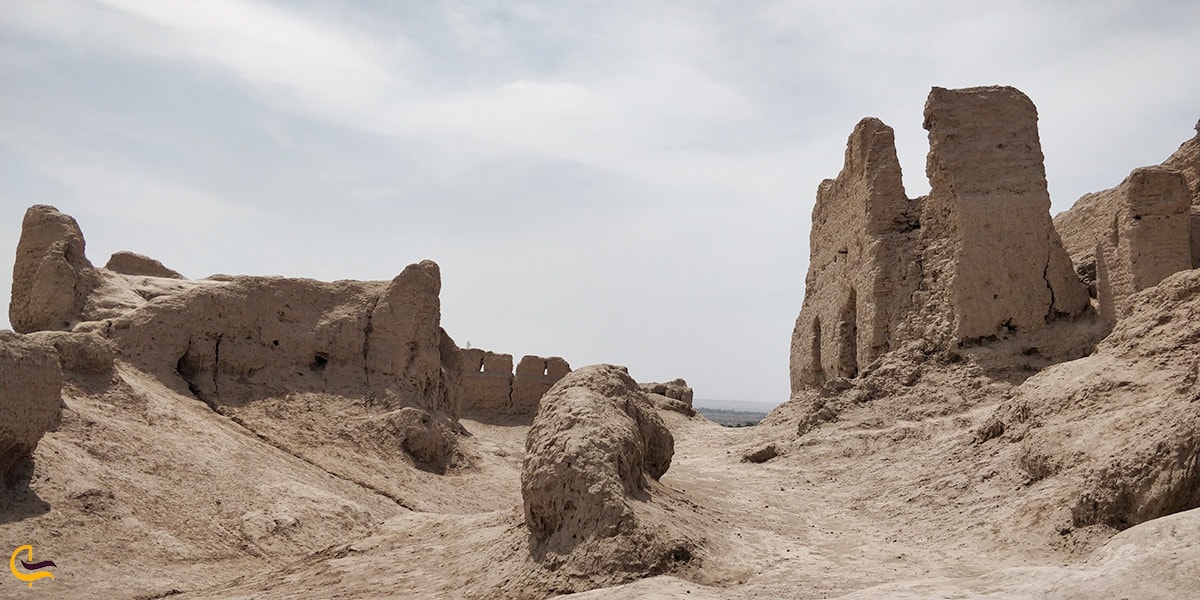 داستان جالب قلعه بمپور