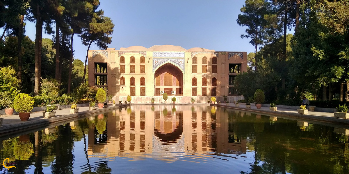 بنای چهلستون اصفهان نگین ایرانی ایران