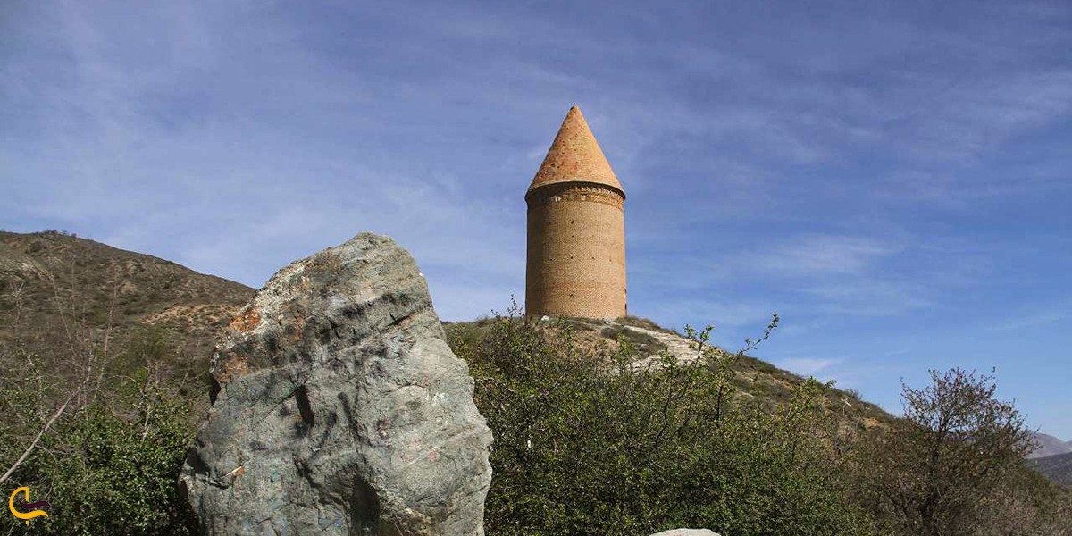 نمایی از برج رادکان در بندر ترکمن