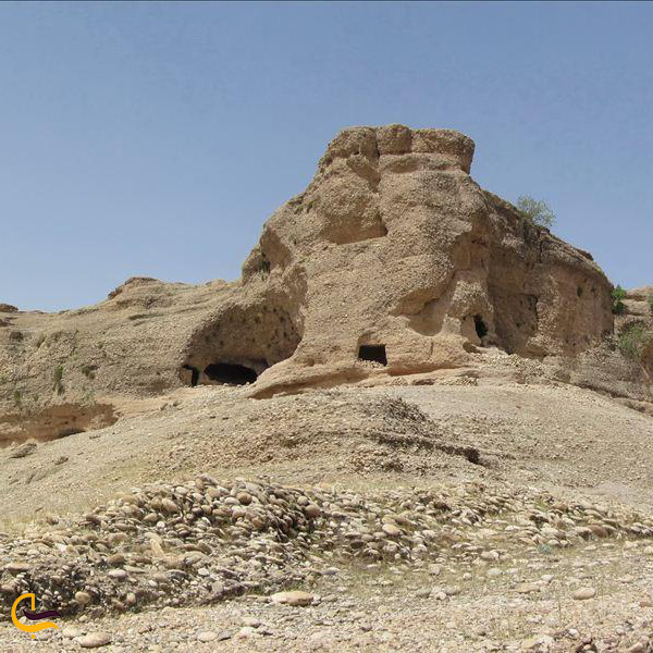 قلعه شاداب جاذبه تاریخی شهرستان میناب
