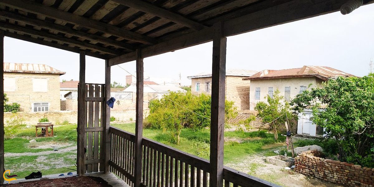 نمایی از خانه در بندر ترکمن