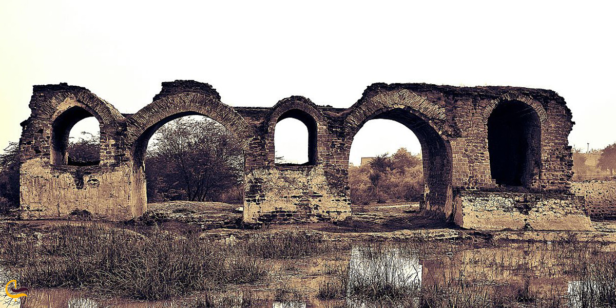 بازدید از آثار تاریخی شوشتر