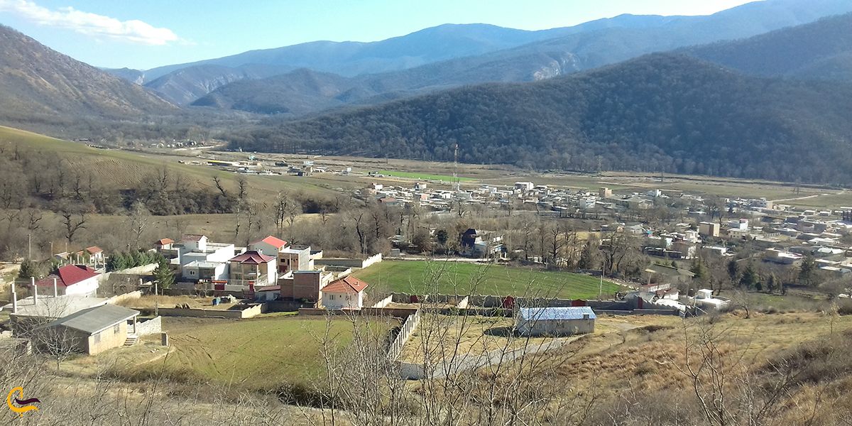 نمایی از روستای تنگراه
