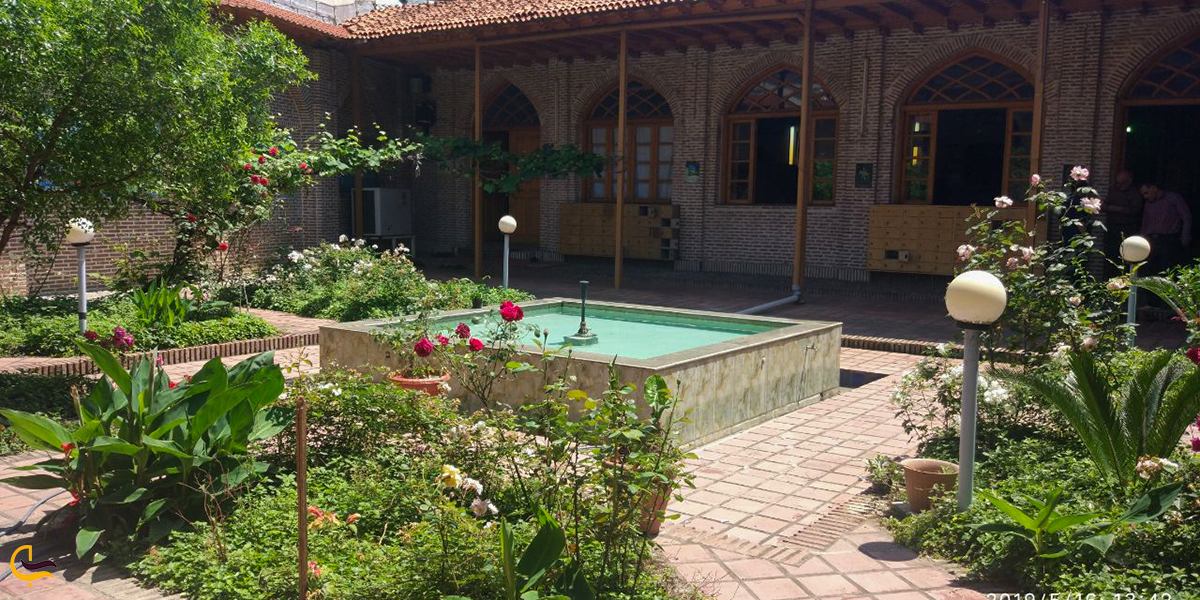 تصویری از مسجد قدیمی آقا عباس