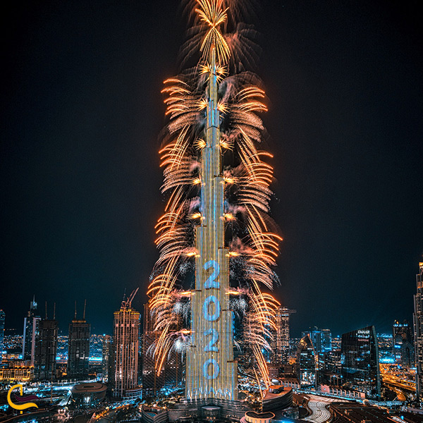 برج خلیفه در دبی در شب عید سال نو میلادی