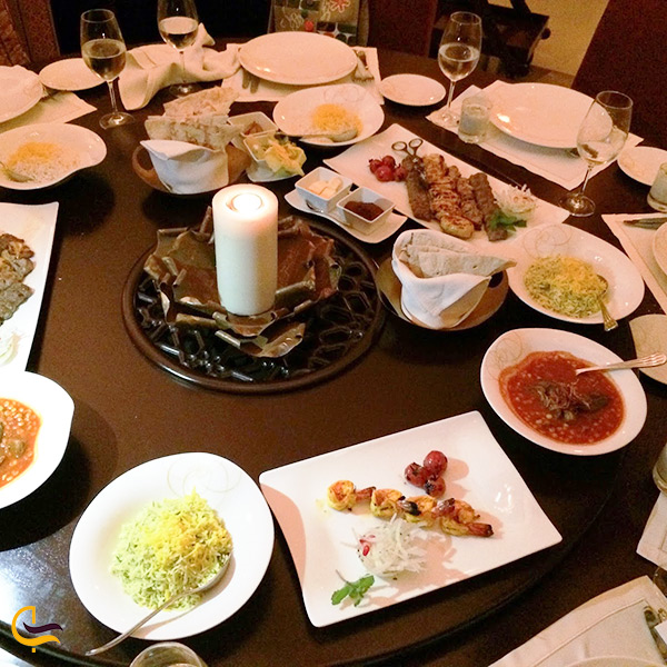 غذاهای ایرانی خوشمزه در رستوران شایان