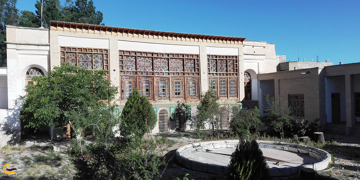 تصویر خانه تاریخی معظم الملک میر پنج در چادگان