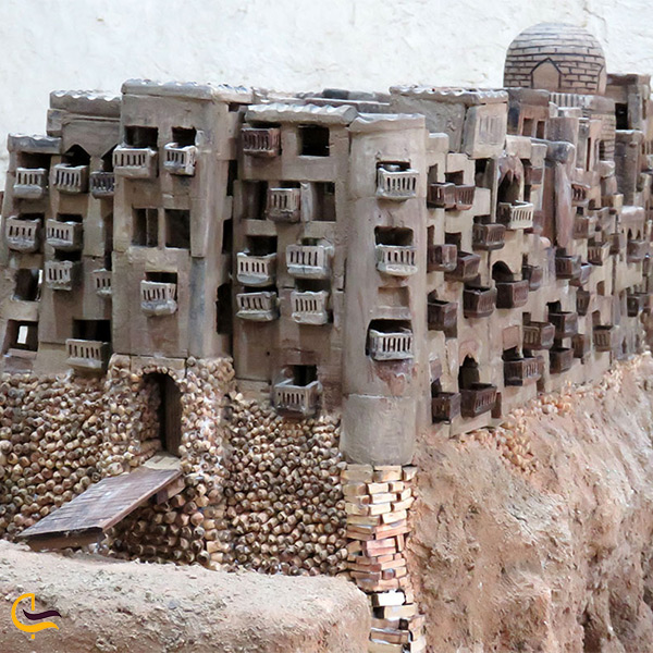 نمونه بازسازی شده قلعه ایزدخواست