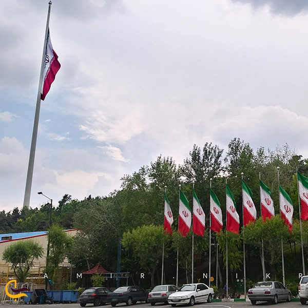 بلند ترین پرچم دنیا پرچم ایران در بوستان طالقانی