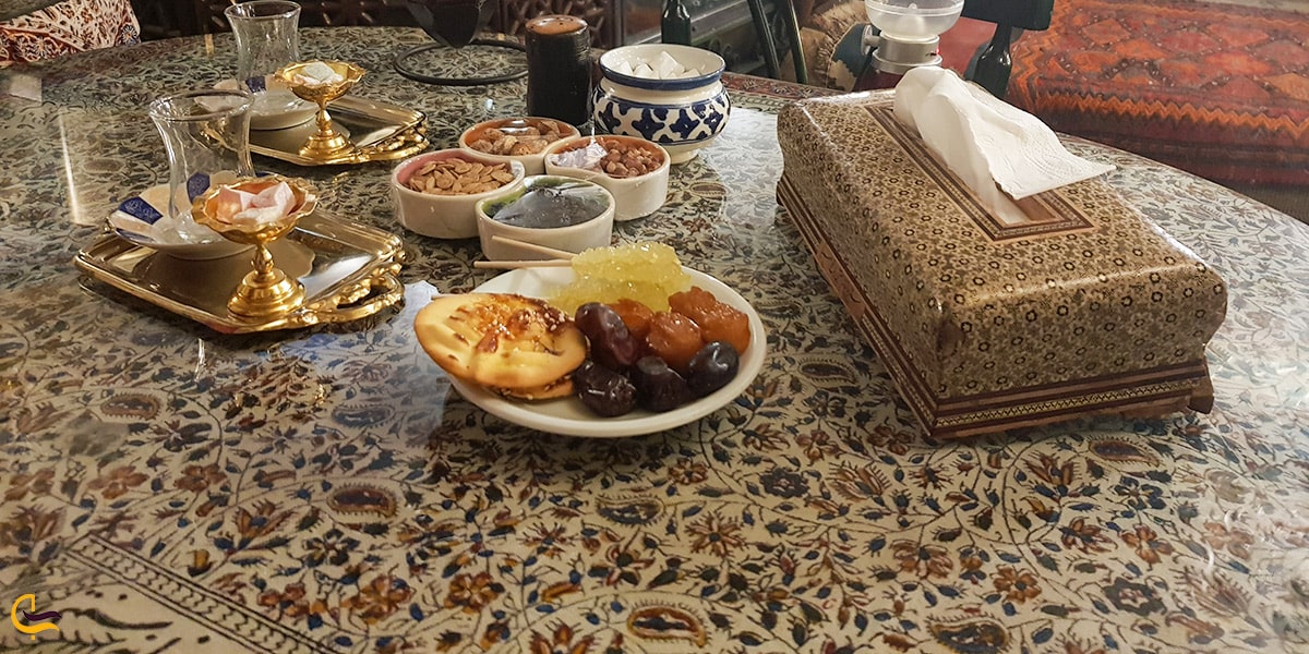 تصویر زیبا از رستوران باغ صبا در تهران