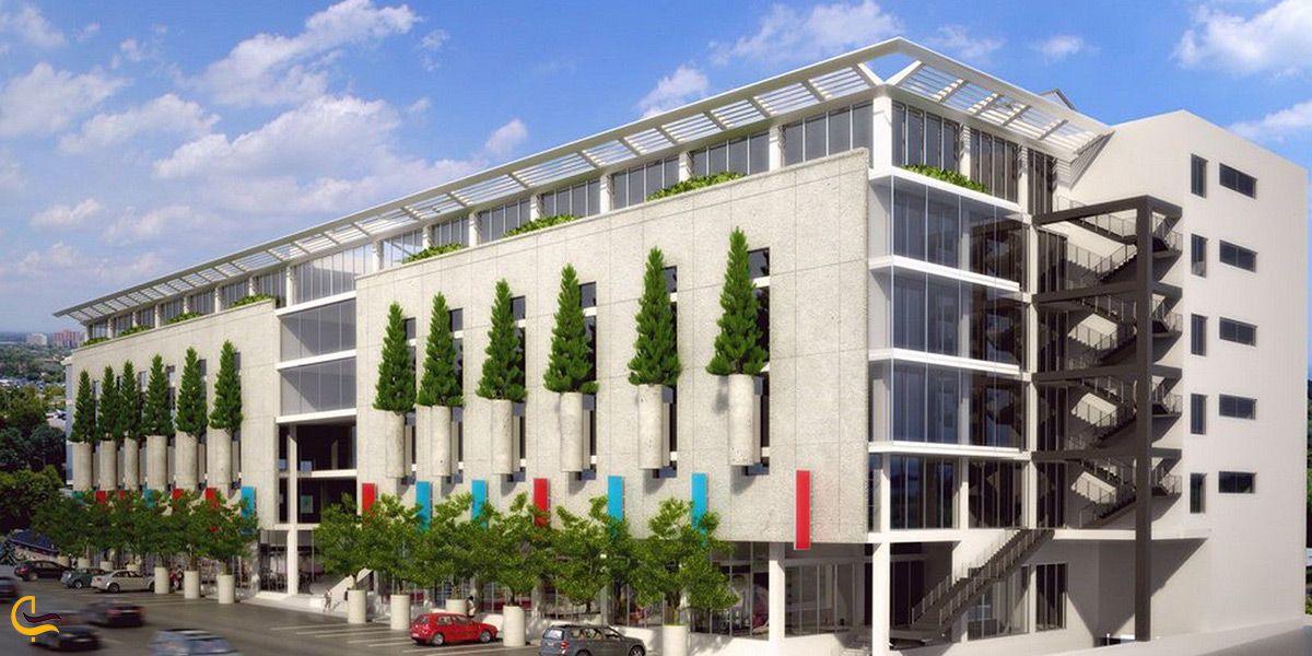 مرکز خرید کارواسلا در تفلیس