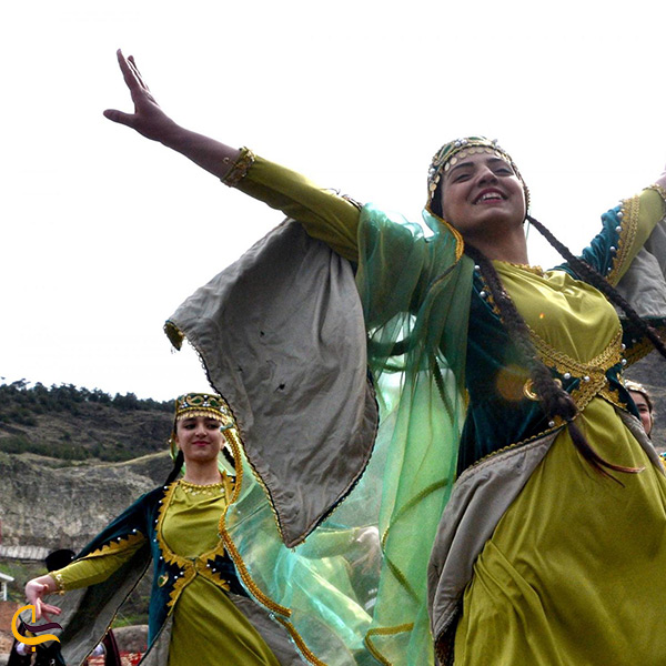 جشن و پایکوبی به مناسبت نوروز در تفلیس