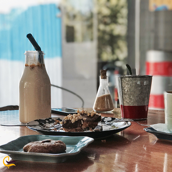 تصویری از نوشیدنی و دسر کافه روبرتو تهران