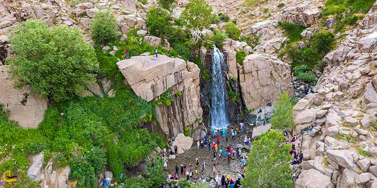 تصویر آبشار گنج نامه همدان