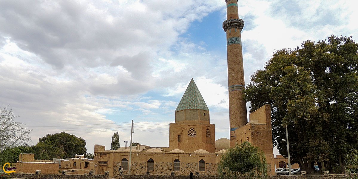 نمایی از مسجد جامع نطنز