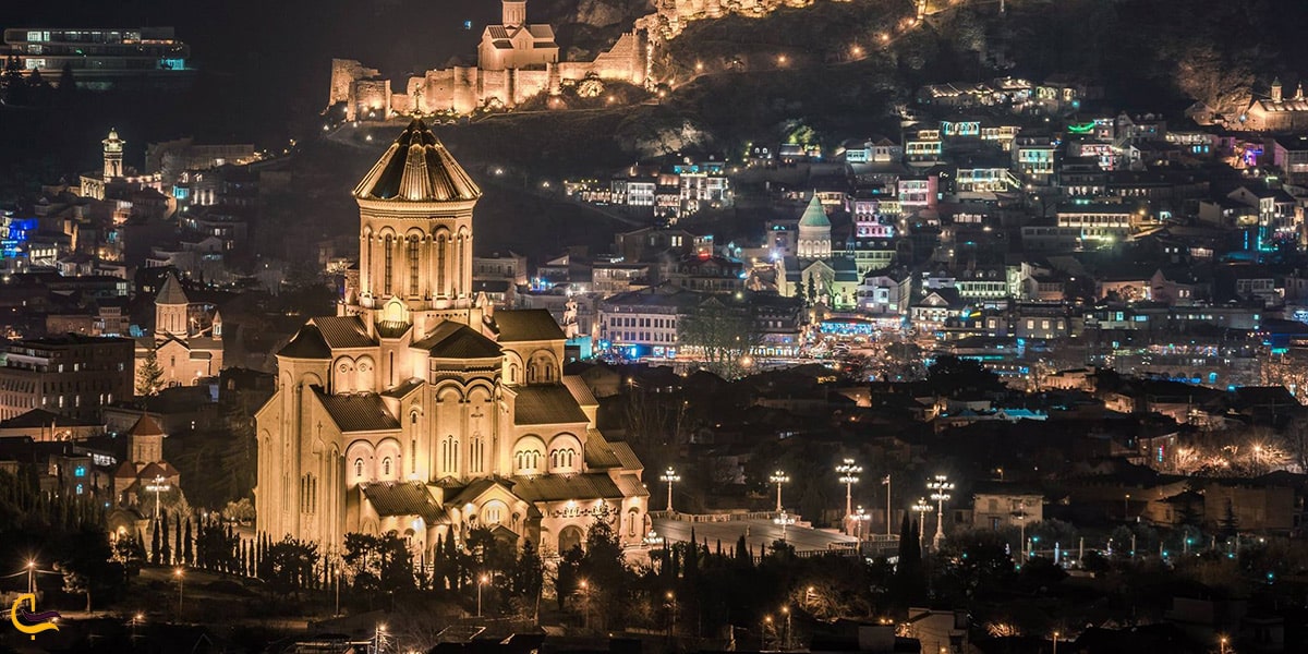 تصویر شهر زیبای تفلیس در شب