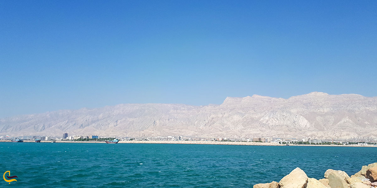 نمایی از دریا دهکده نخل تقی