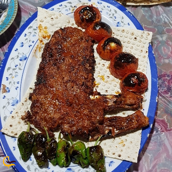 غذاهای سنتی کرمانشاه و دنده کباب های معروف رستوران علی آقا