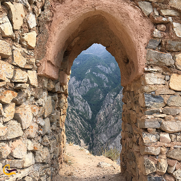 بازدید از قلعه کنگلو سوادکوه