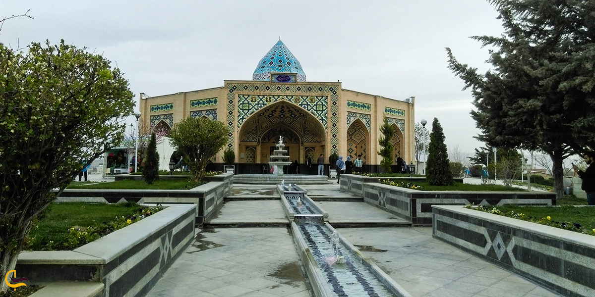 بازدید از باغ و مقبره سیف الدوله در ملایر