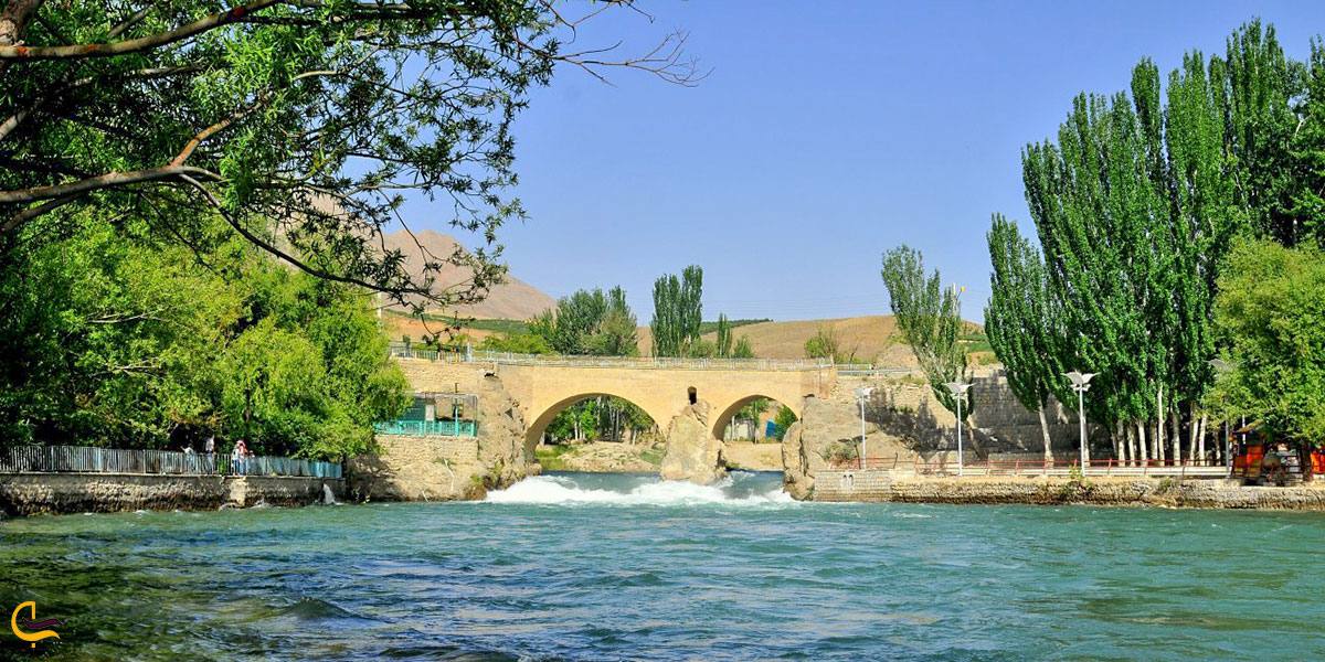 تصویری از پل زمان خان سامان