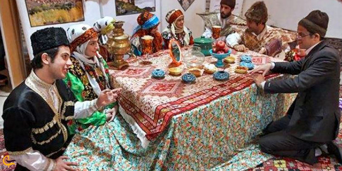 تصویری از لباس محل مردم زنجان