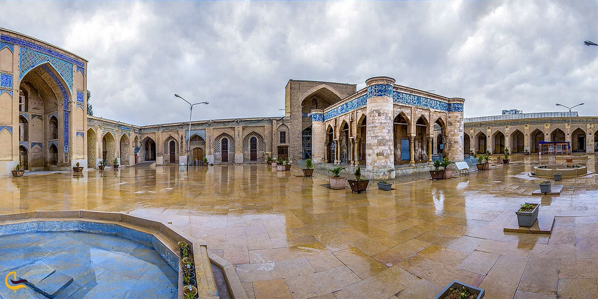 نمایی از مسجد جامع عتیق