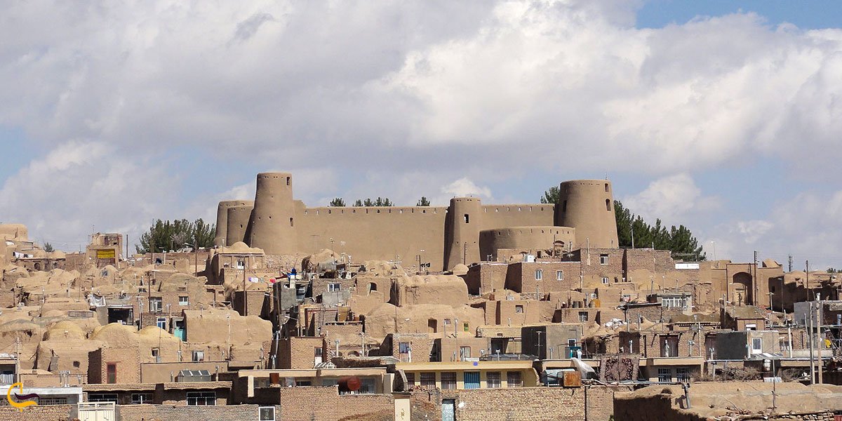 تصویری از قلعه بیرجند