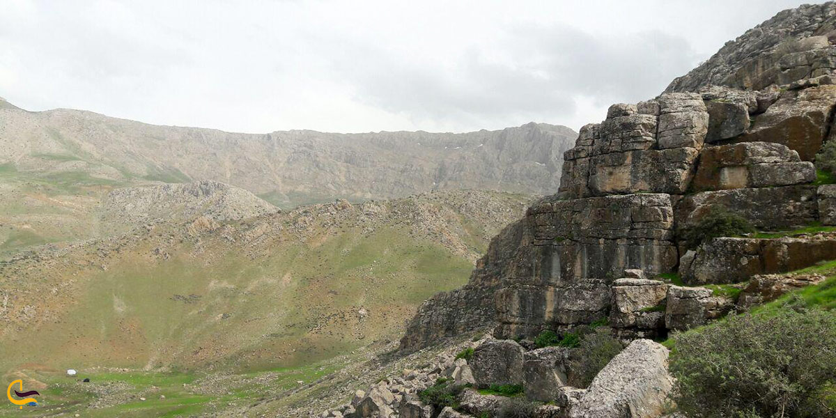 تصویری از قلعه سرماج کرمانشاه